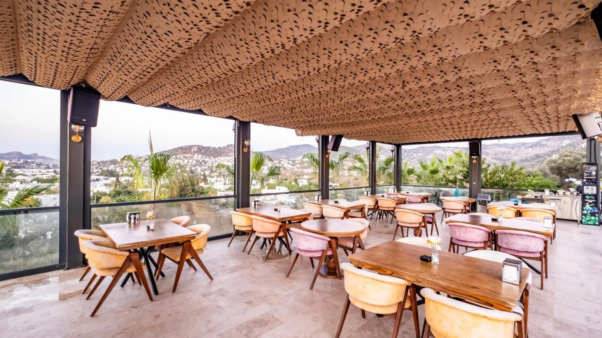 Bombien Luxury Ξενοδοχείο Αλικαρνασσός 4*,